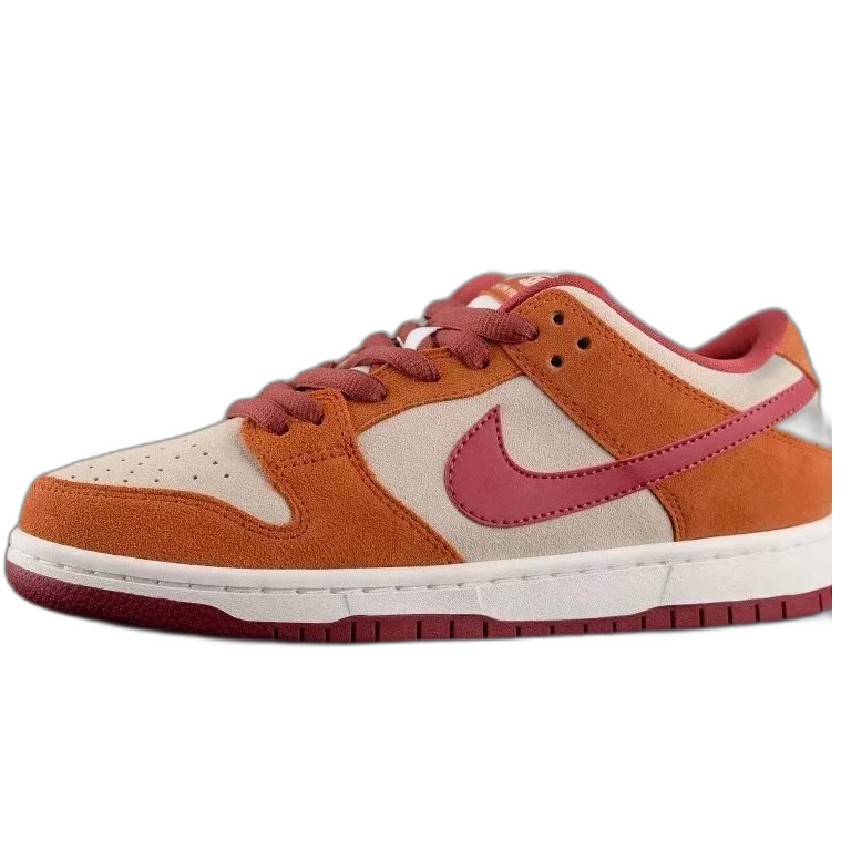 Nike Dunk Low Swoosh