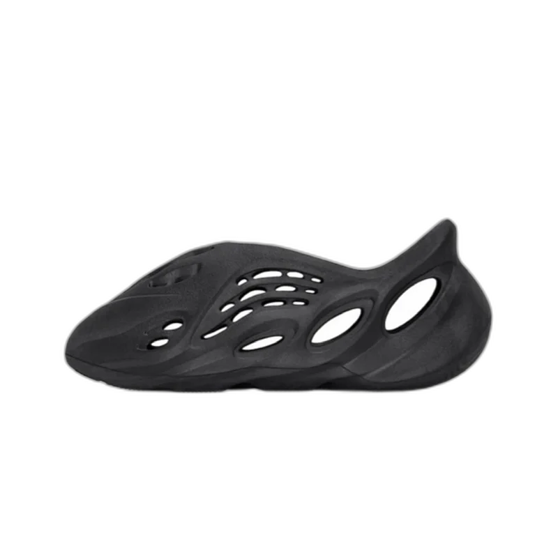 Yeezy Foam RNNR Onyx