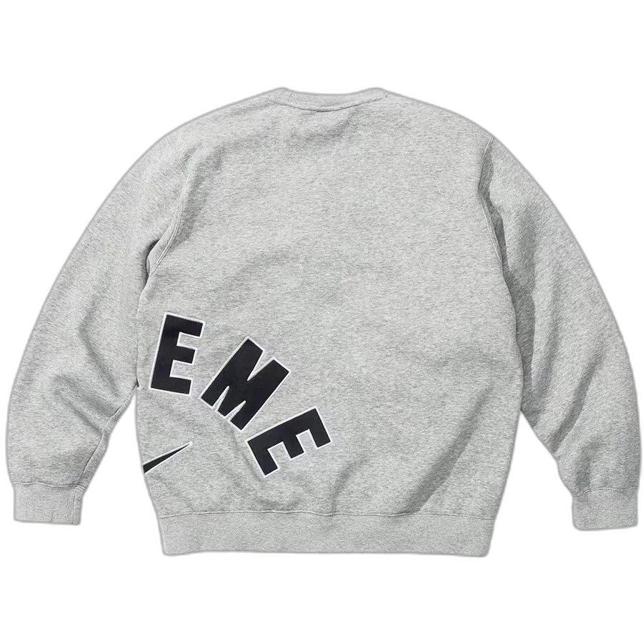 Supreme Milano Half-Zip Sweatshirt